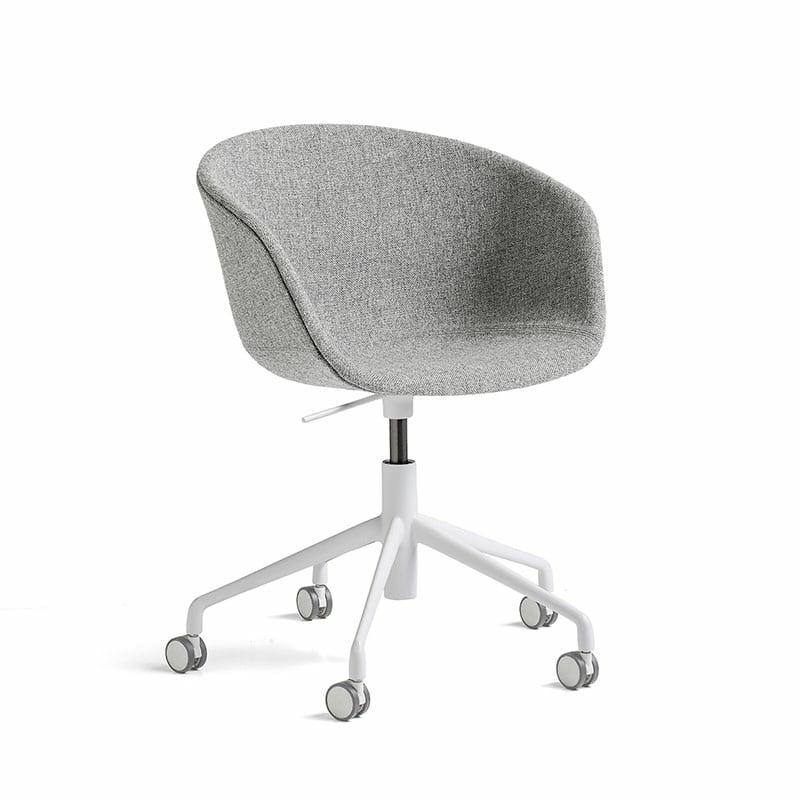 Aac53 – White Frame – Hallingdal 130  | Chaises Chaises Chaises