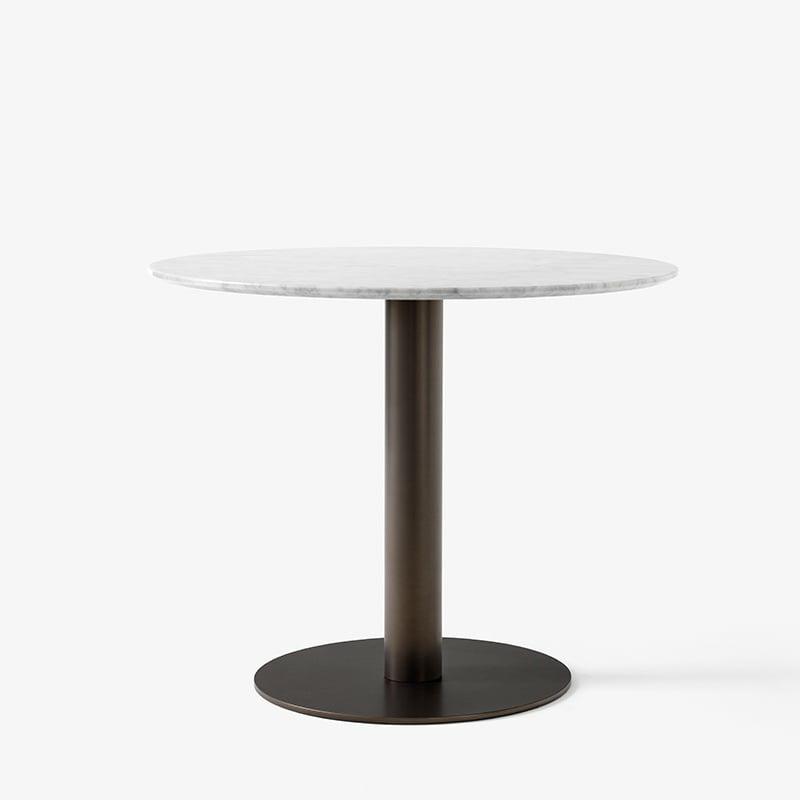 Table Ronde Entre Sk11 Ø90 Cm Base Bronze – &Tradition  | Tables Mobilier Bianco Carrara